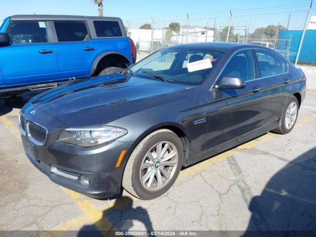 Photo 1 VIN: WBA5A5C57GG349226 - BMW 528I 