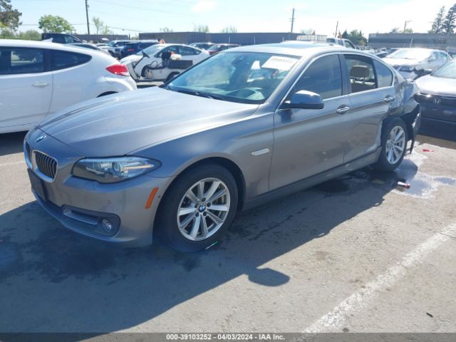 Photo 1 VIN: WBA5A5C57GG351879 - BMW 528I 