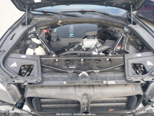 Photo 9 VIN: WBA5A5C58ED502183 - BMW 528I 