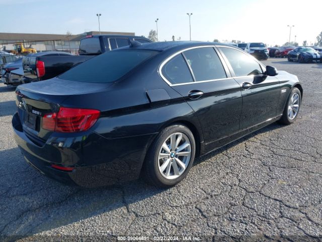 Photo 3 VIN: WBA5A5C58ED508429 - BMW 528I 