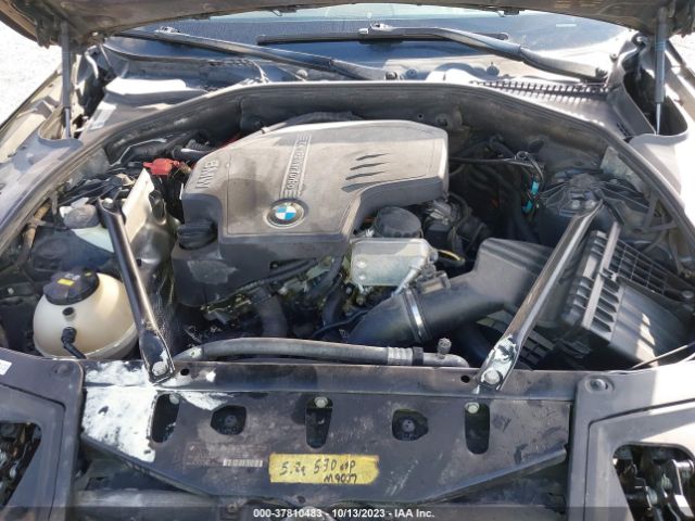 Photo 9 VIN: WBA5A5C58ED512450 - BMW 528I 