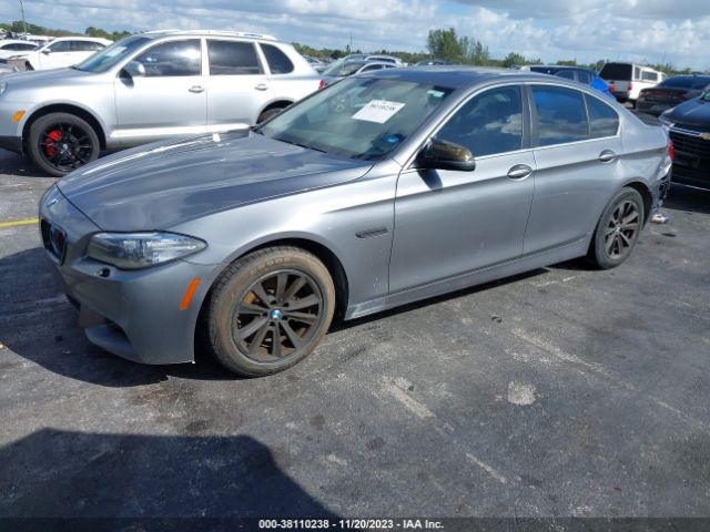 Photo 1 VIN: WBA5A5C58GG348974 - BMW 5 SERIES 