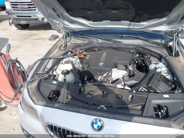 Photo 9 VIN: WBA5A5C58GG351986 - BMW 528I 