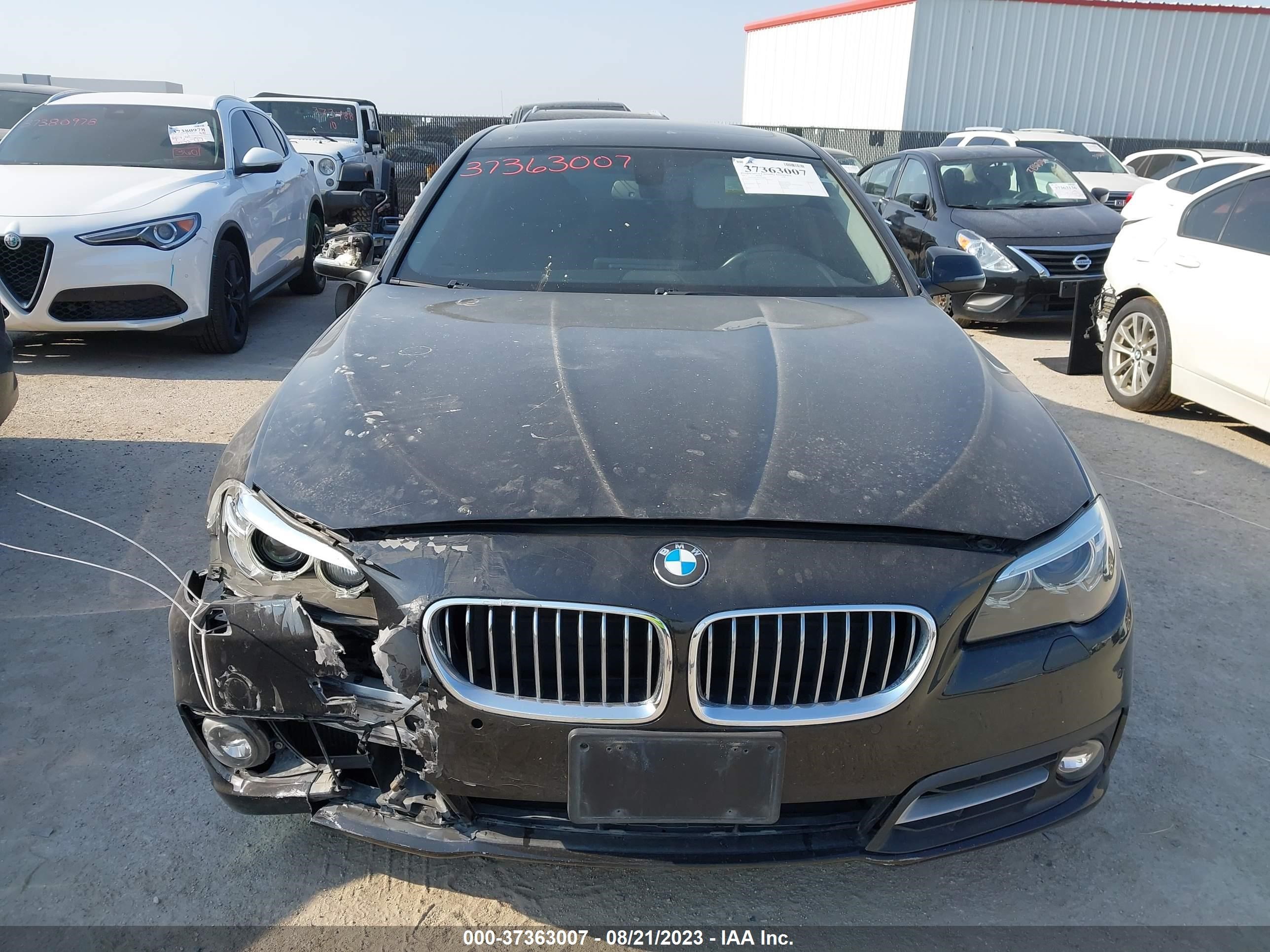 Photo 11 VIN: WBA5A5C59FD518050 - BMW 5ER 