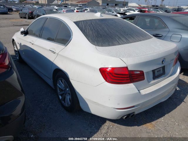 Photo 2 VIN: WBA5A5C59GD525713 - BMW 528I 