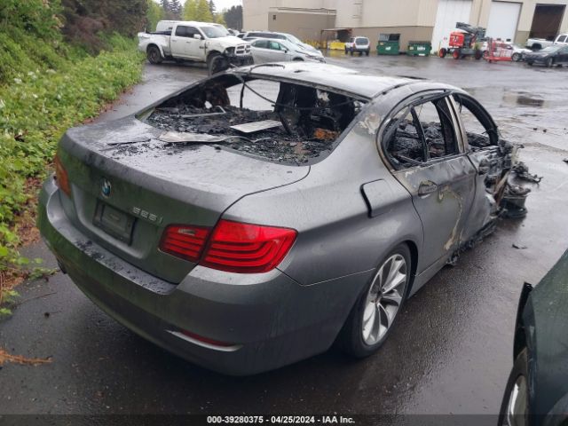 Photo 3 VIN: WBA5A5C59GG352385 - BMW 528 