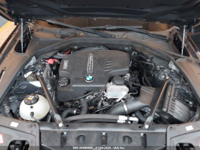 Photo 9 VIN: WBA5A5C5XED502857 - BMW 528I 