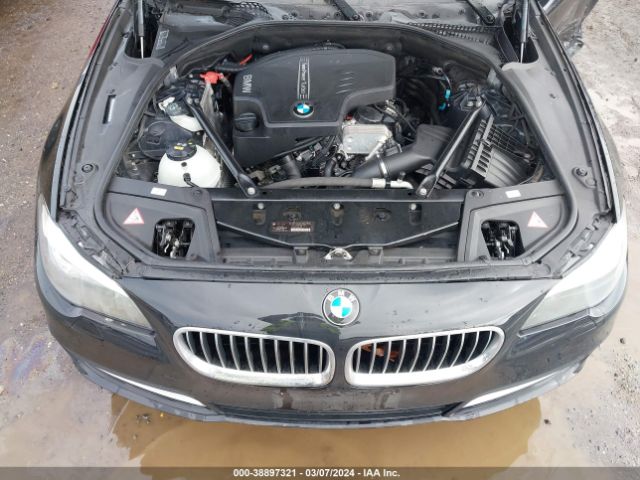 Photo 9 VIN: WBA5A5C5XED509596 - BMW 528I 