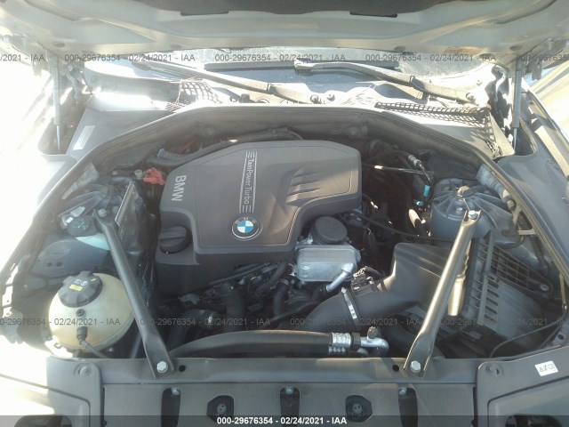 Photo 9 VIN: WBA5A5C5XFD517778 - BMW 5 