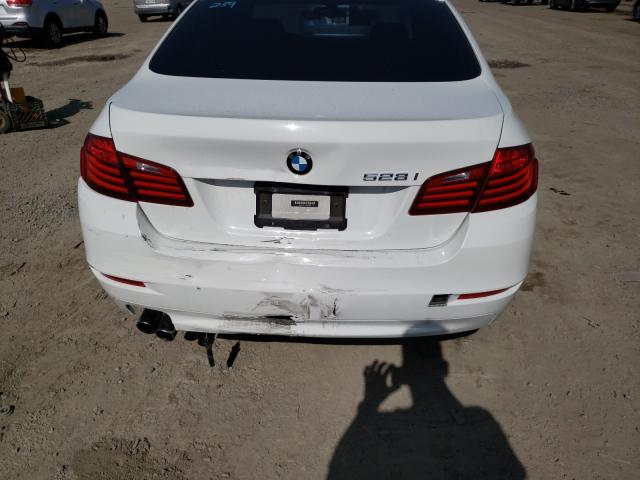 Photo 8 VIN: WBA5A5C5XFD520860 - BMW 528 I 