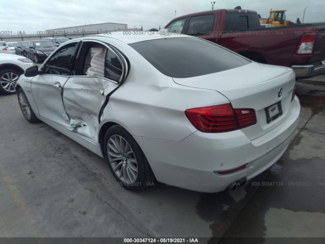 Photo 2 VIN: WBA5A5C5XFD523712 - BMW 5 