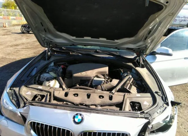 Photo 9 VIN: WBA5A7C50FD627380 - BMW 528 