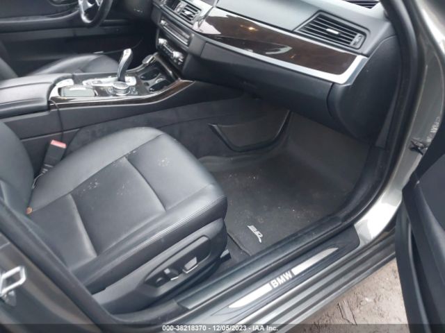 Photo 4 VIN: WBA5A7C51FD624889 - BMW 528I 