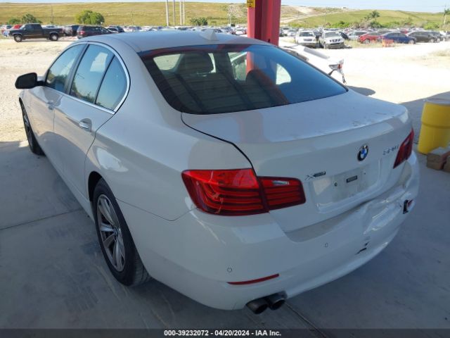 Photo 2 VIN: WBA5A7C51GG144612 - BMW 528 