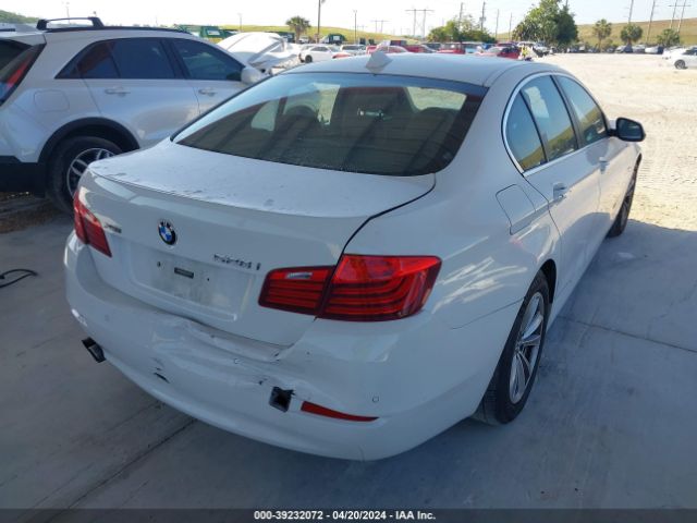 Photo 3 VIN: WBA5A7C51GG144612 - BMW 528 