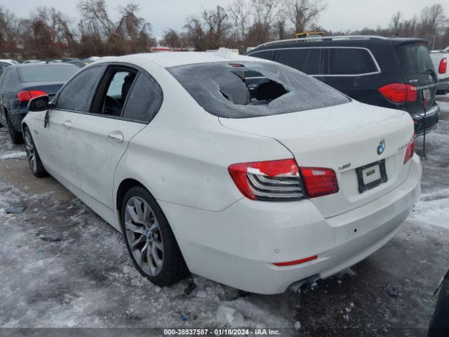 Photo 2 VIN: WBA5A7C51GG147235 - BMW 528I 