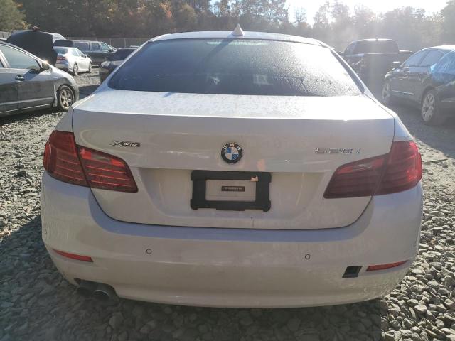 Photo 5 VIN: WBA5A7C51GG643796 - BMW 528 XI 