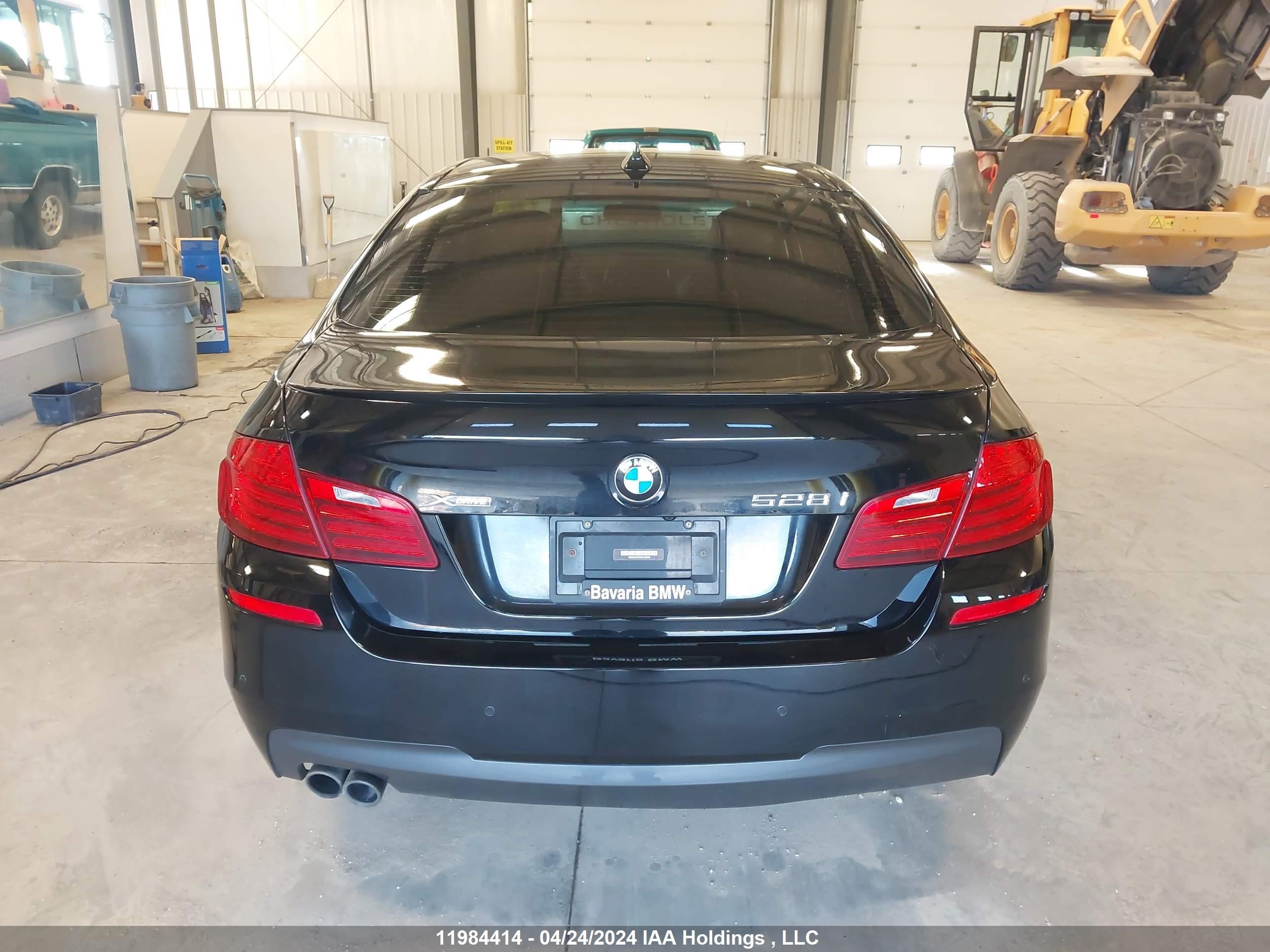 Photo 16 VIN: WBA5A7C52GG148040 - BMW 5ER 