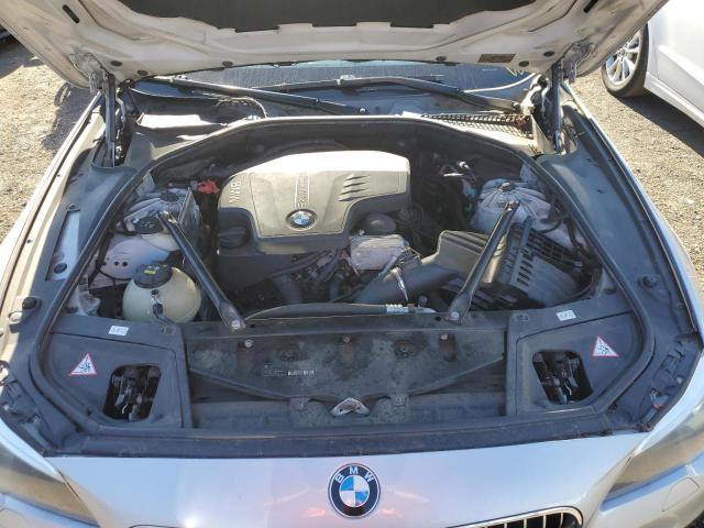 Photo 10 VIN: WBA5A7C53FD628636 - BMW 528 XI 