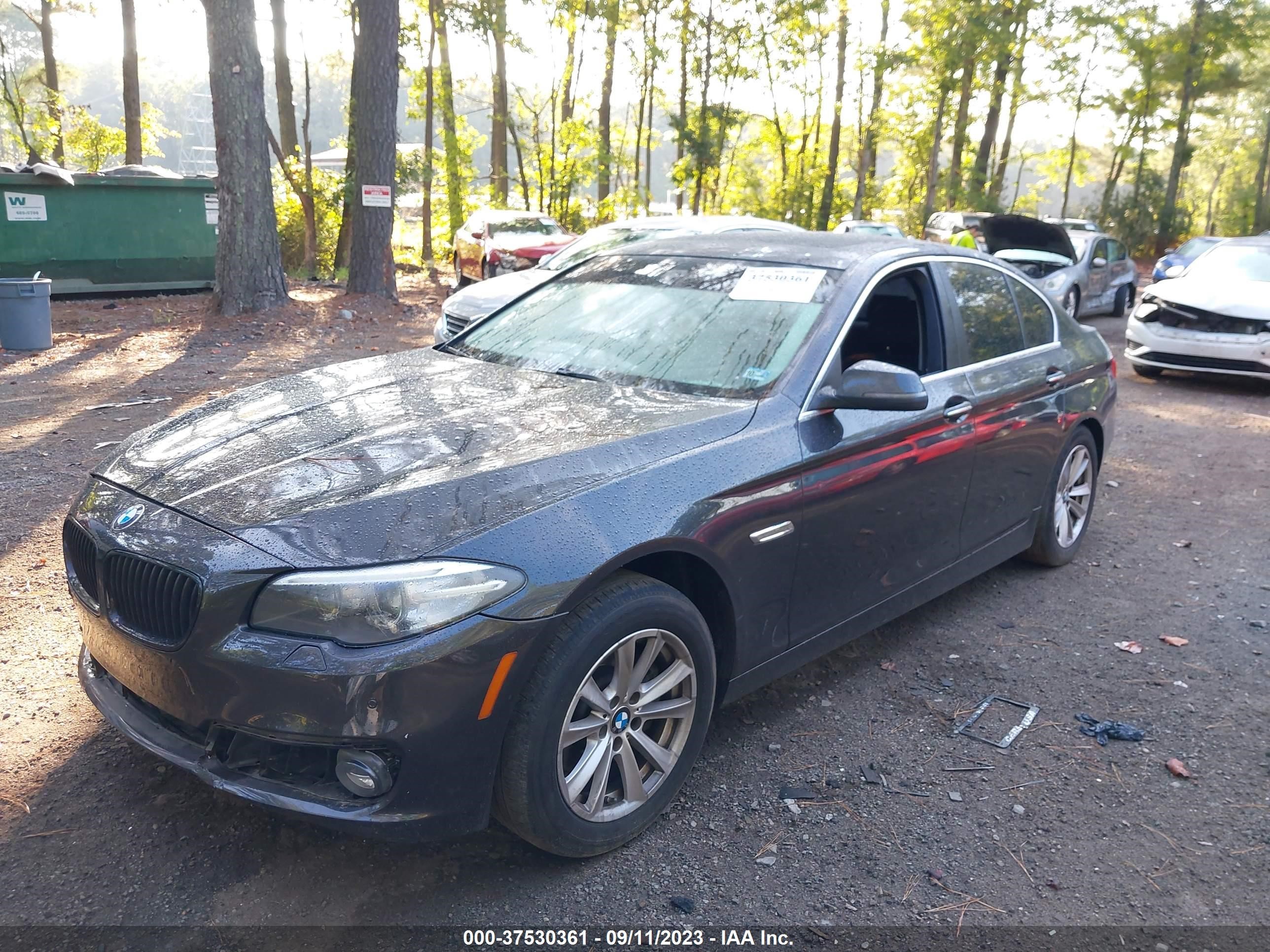 Photo 1 VIN: WBA5A7C53FG142696 - BMW 5ER 