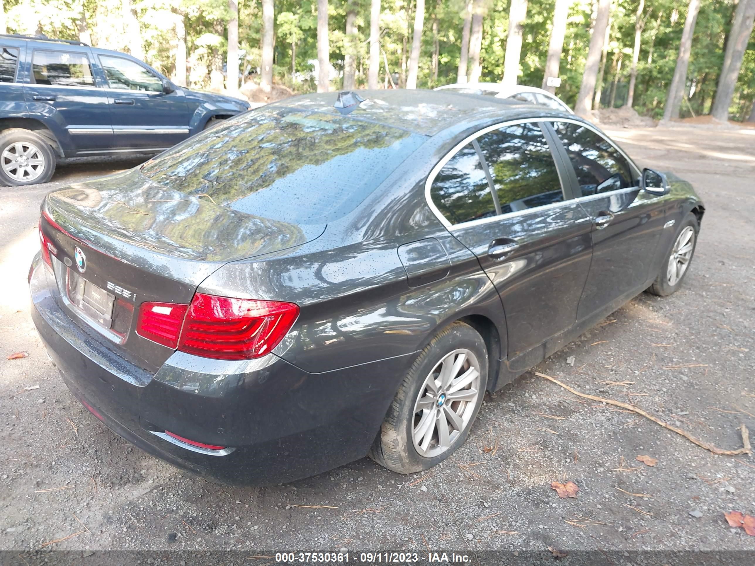 Photo 3 VIN: WBA5A7C53FG142696 - BMW 5ER 