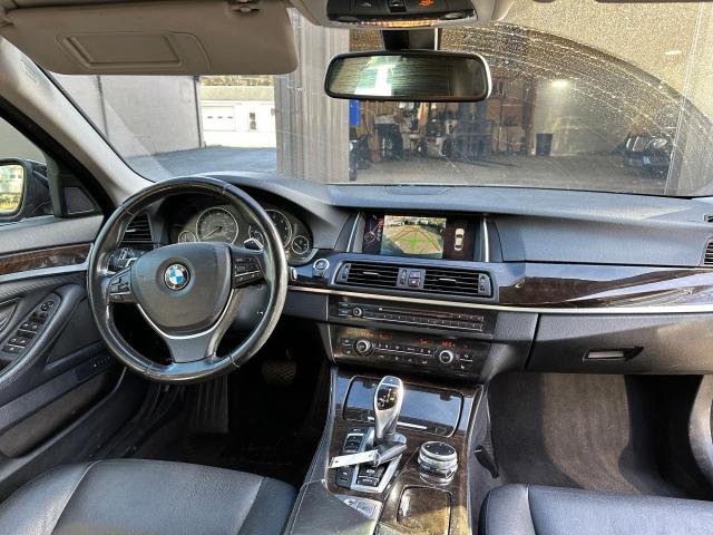 Photo 8 VIN: WBA5A7C53GG152050 - BMW 528 XI 