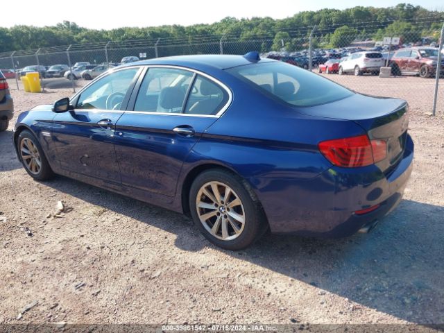 Photo 2 VIN: WBA5A7C53GG643301 - BMW 528I 