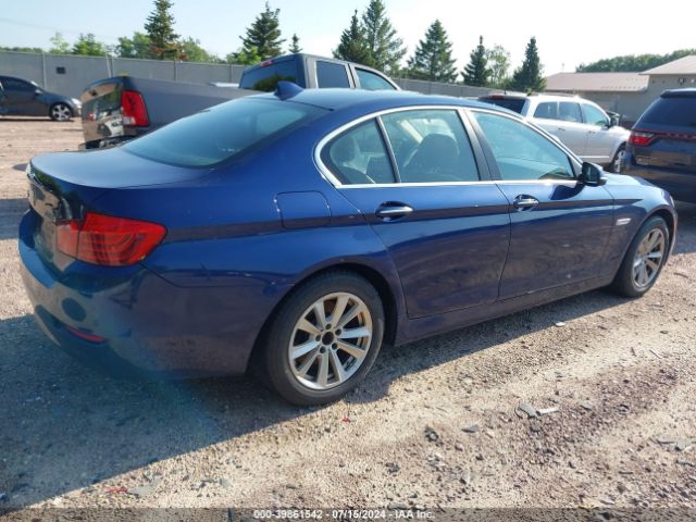 Photo 3 VIN: WBA5A7C53GG643301 - BMW 528I 