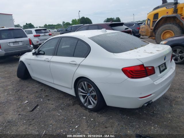 Photo 2 VIN: WBA5A7C53GG643895 - BMW 528I 