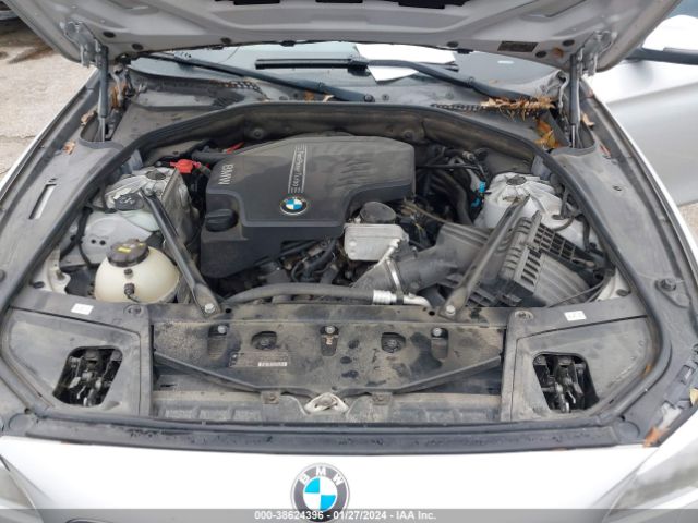 Photo 9 VIN: WBA5A7C54FD621128 - BMW 528I 