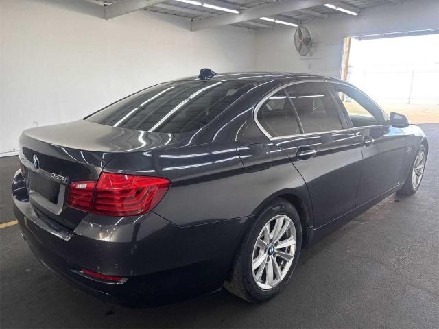 Photo 3 VIN: WBA5A7C54FD628676 - BMW 528 XI 