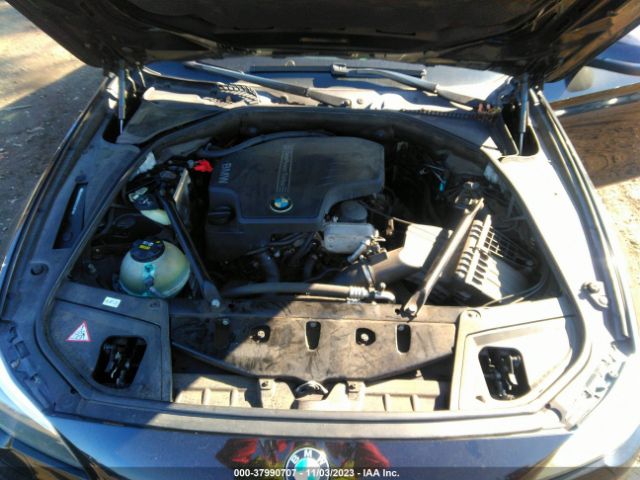 Photo 9 VIN: WBA5A7C54FG142819 - BMW 528I 