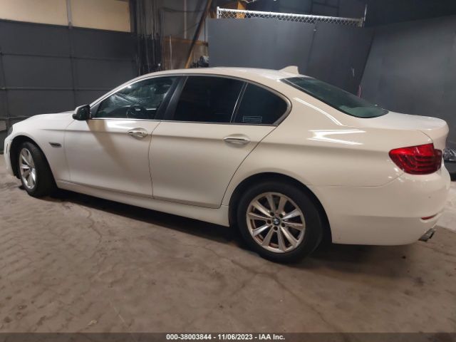 Photo 2 VIN: WBA5A7C55FD623938 - BMW 528I 