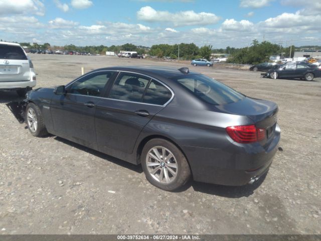 Photo 2 VIN: WBA5A7C55FD628489 - BMW 528I 