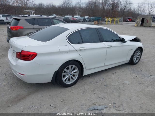 Photo 3 VIN: WBA5A7C55GG146704 - BMW 528I 