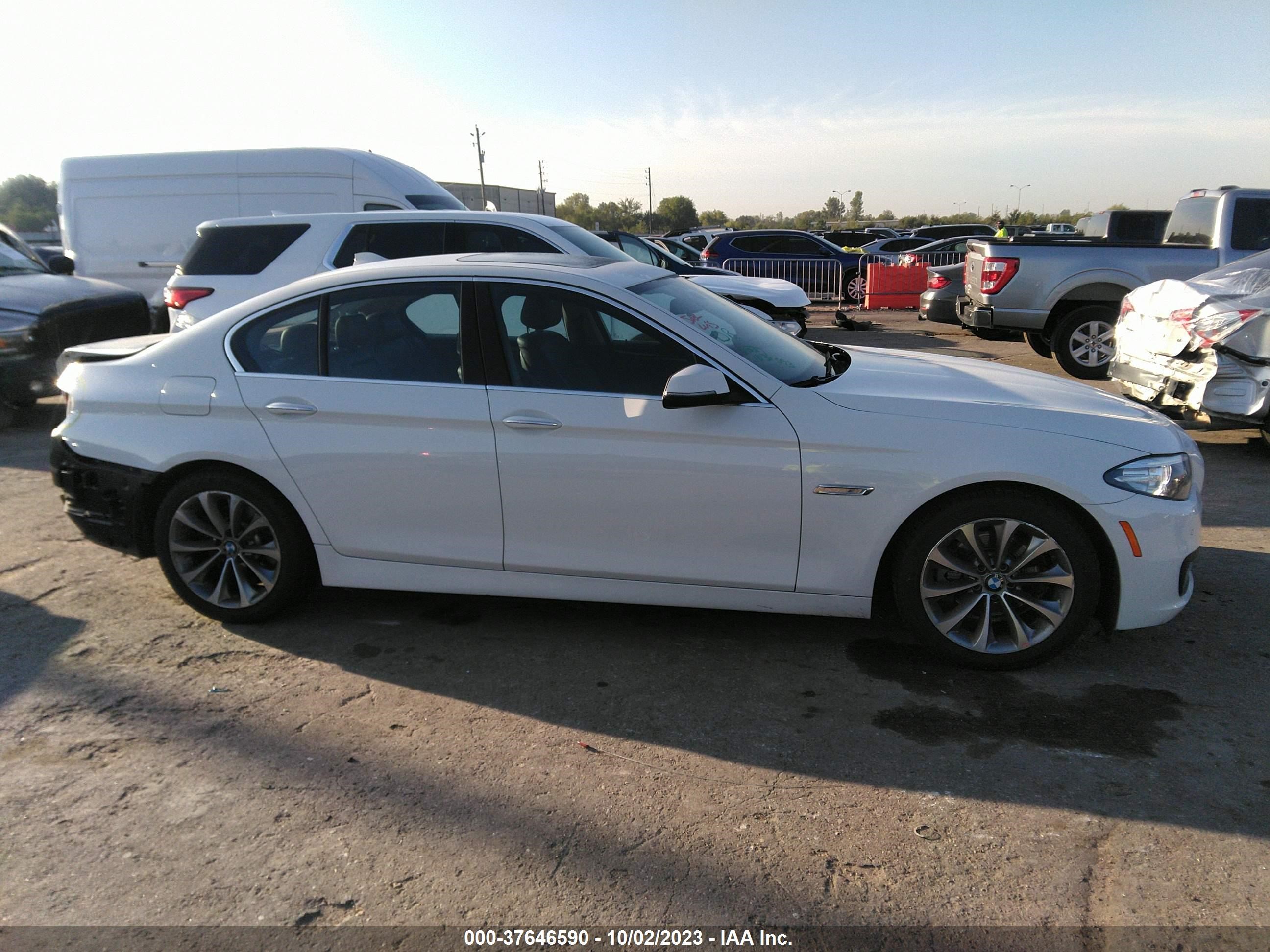 Photo 13 VIN: WBA5A7C55GG148081 - BMW 5ER 