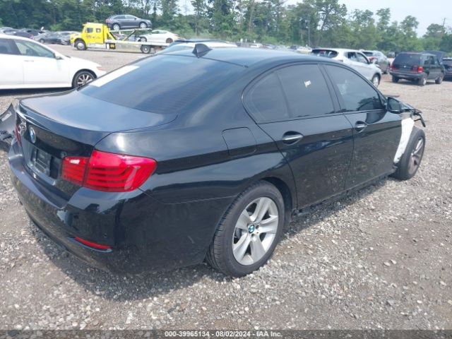 Photo 3 VIN: WBA5A7C55GG643977 - BMW 528I 