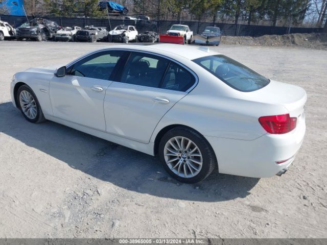 Photo 2 VIN: WBA5A7C56FD625679 - BMW 528I 