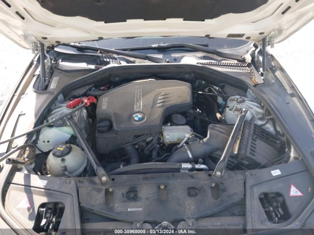 Photo 9 VIN: WBA5A7C56FD625679 - BMW 528I 