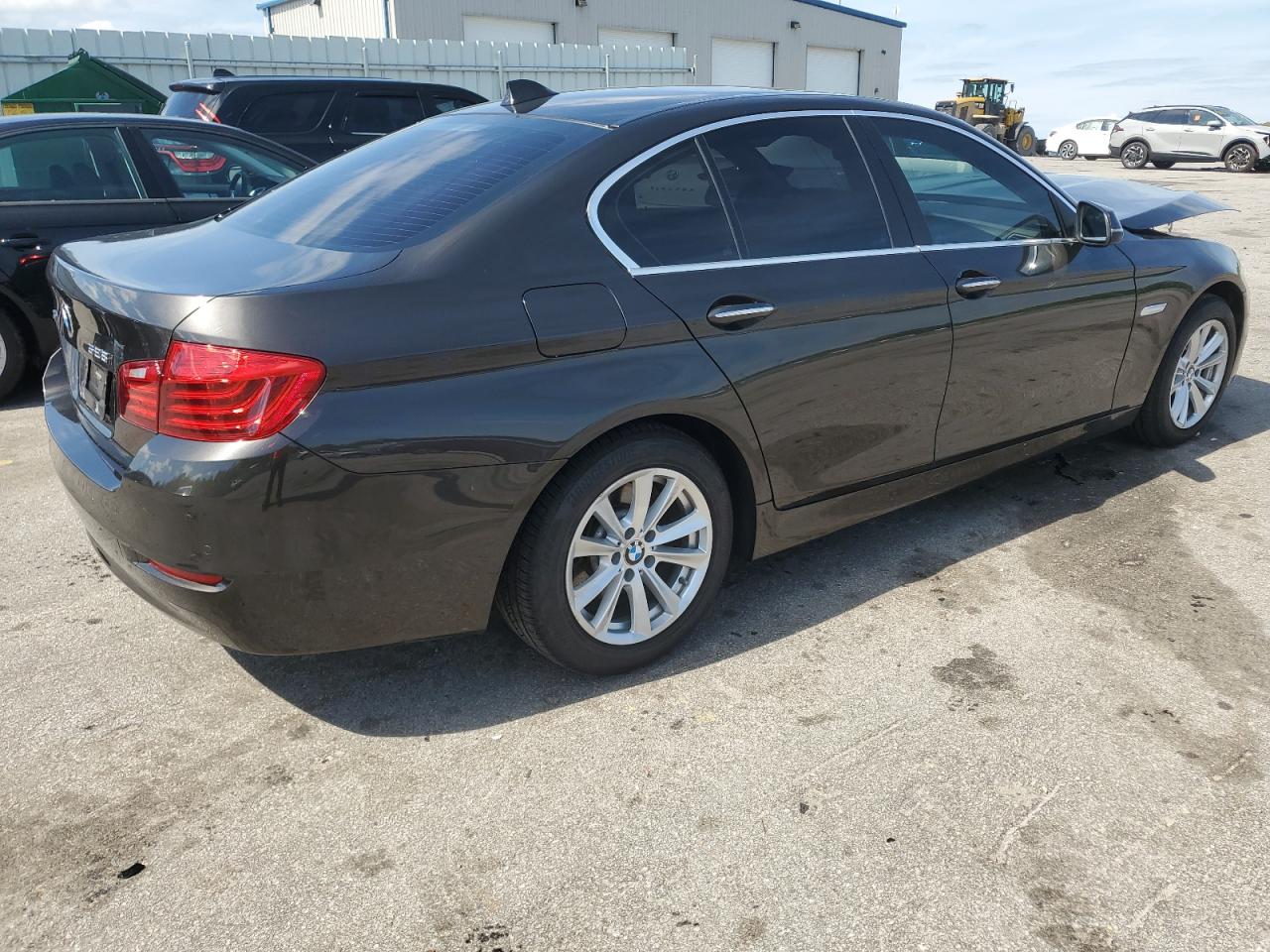 Photo 2 VIN: WBA5A7C57GG150091 - BMW 5ER 