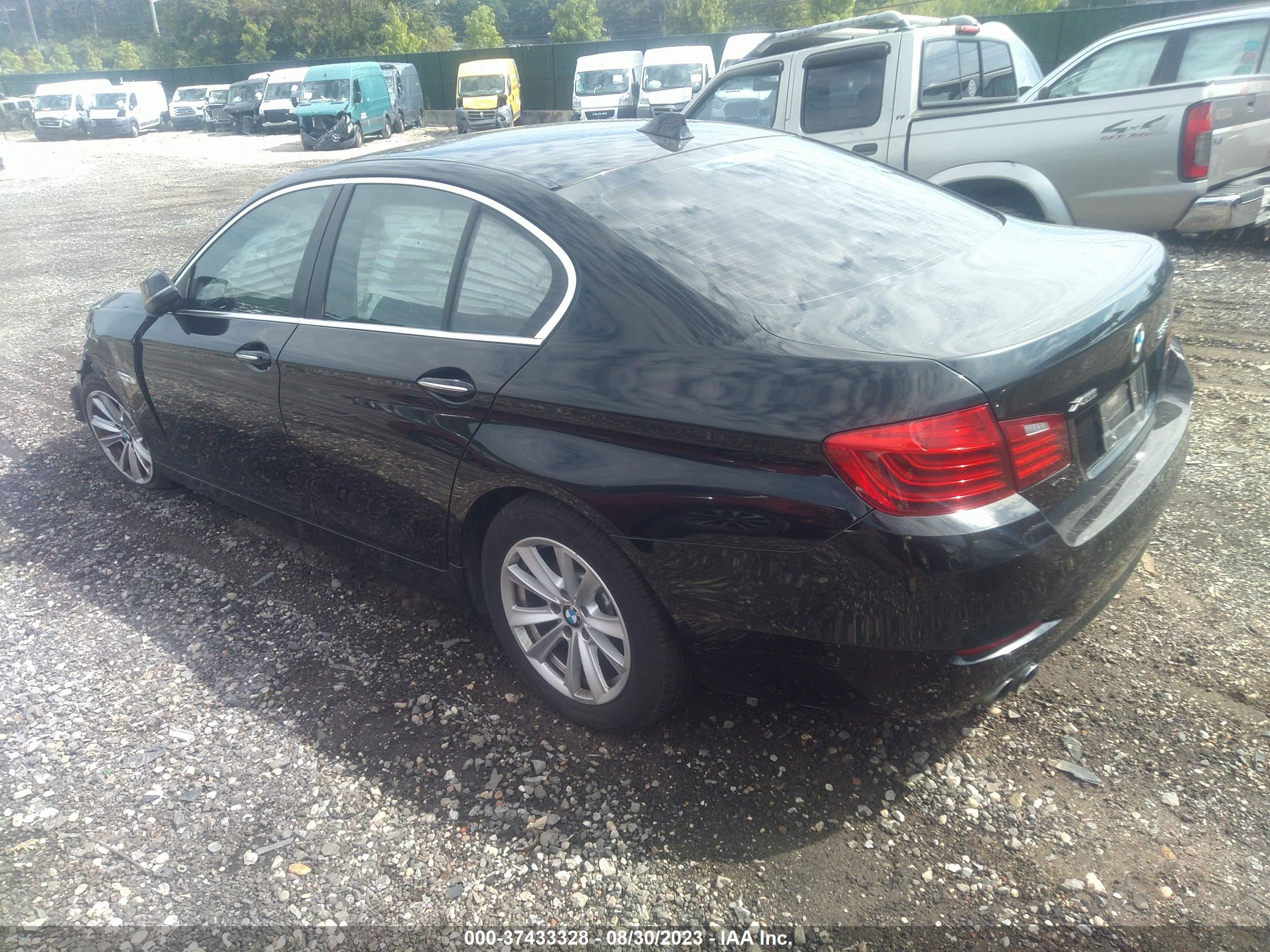 Photo 2 VIN: WBA5A7C58FD624369 - BMW 5 SERIES 