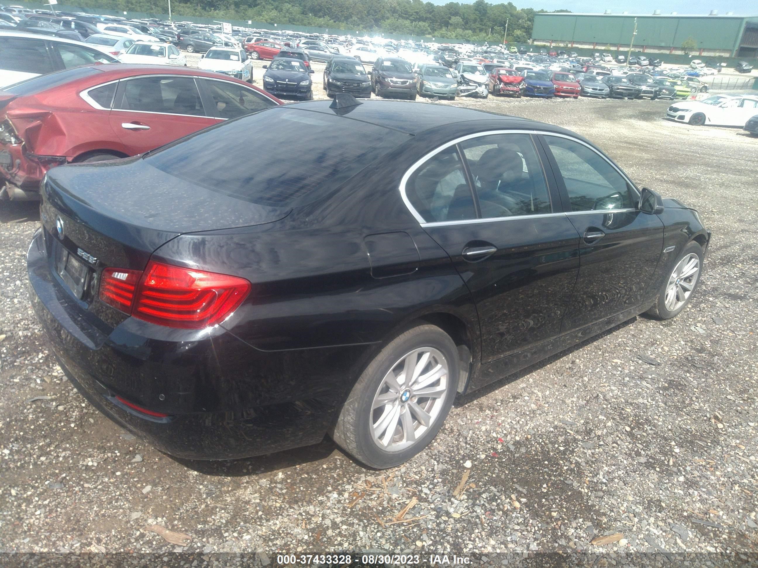 Photo 3 VIN: WBA5A7C58FD624369 - BMW 5 SERIES 