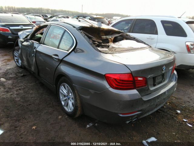 Photo 2 VIN: WBA5A7C58FD627143 - BMW 5 