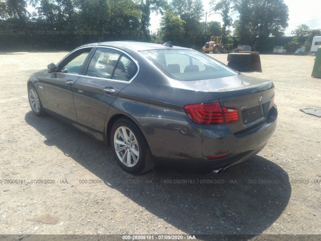 Photo 2 VIN: WBA5A7C58FD628499 - BMW 5 