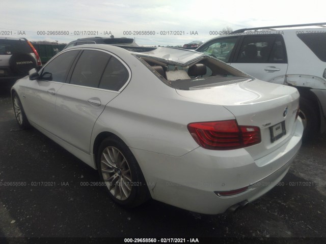 Photo 2 VIN: WBA5A7C58FG143472 - BMW 5 