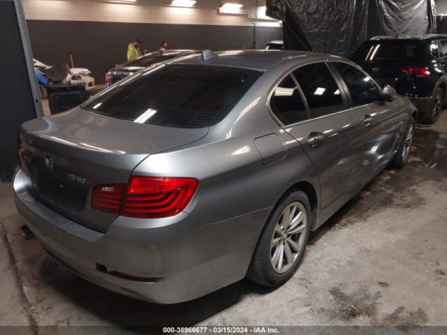 Photo 3 VIN: WBA5A7C59FD620749 - BMW 528I 