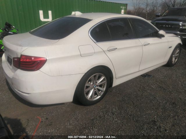 Photo 3 VIN: WBA5A7C59GG145359 - BMW 528I 