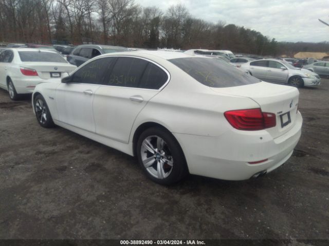 Photo 2 VIN: WBA5A7C5XFD626477 - BMW 528I 