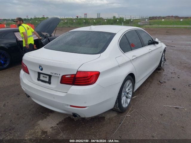 Photo 3 VIN: WBA5B1C50FD922201 - BMW 535 