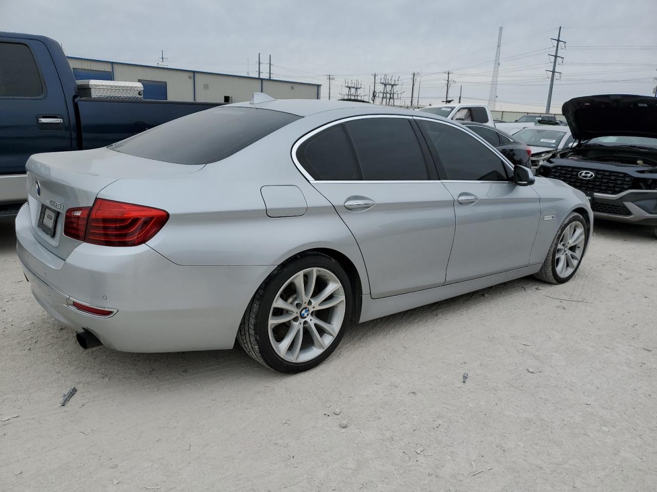 Photo 2 VIN: WBA5B1C51ED477577 - BMW 5ER 